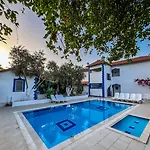 Otel Pineloft Selimiye *